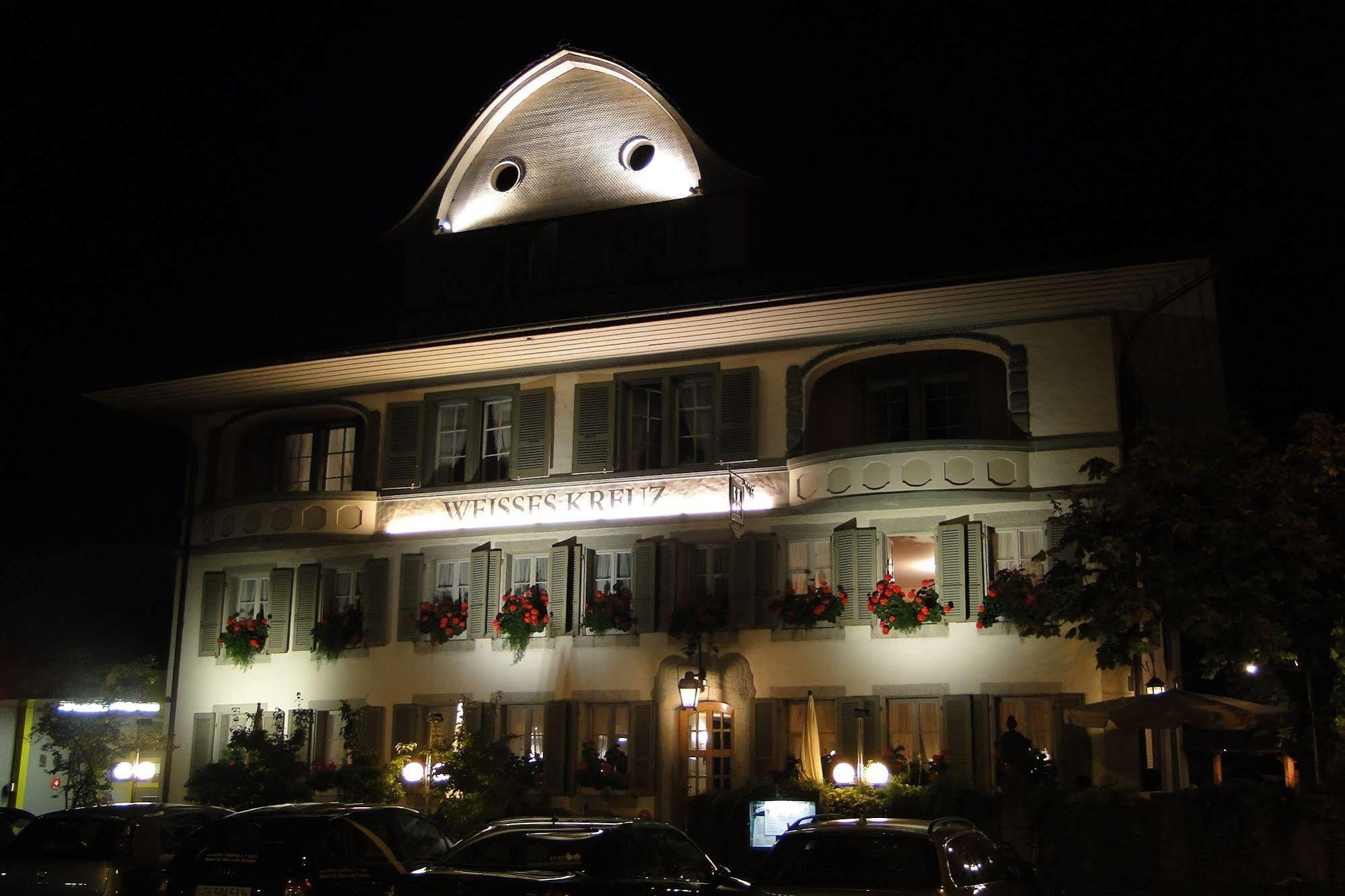 Weisses Kreuz Hotel Lyss Kültér fotó